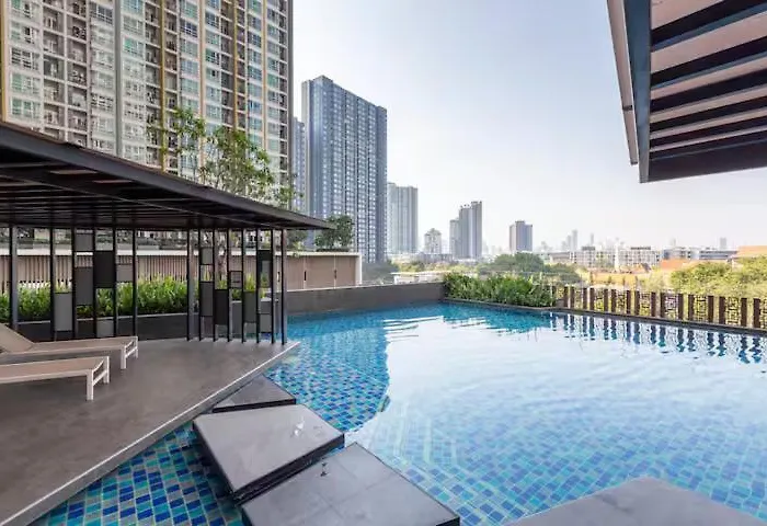 Luxury Onnut Netflix Gym Pool 2 Minutes Away From Bts Bangkok