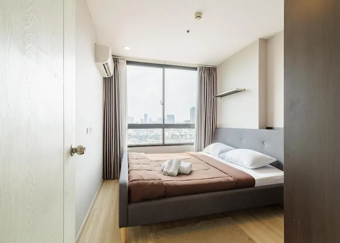 Luxury Onnut Netflix Gym Pool 2 Minutes Away From Bts *