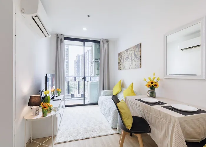 Lejlighed Luxury Onnut Netflix Gym Pool 2 Minutes Away From Bts Bangkok
