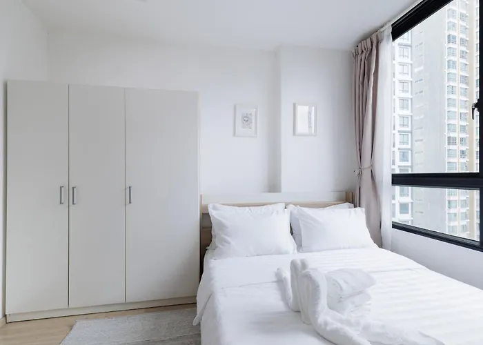 Luxury Onnut Netflix Gym Pool 2 Minutes Away From Bts * Bangkok