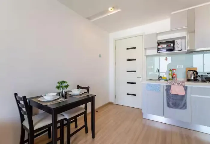 Luxury Onnut Netflix Gym Pool 2 Minutes Away From Bts Bangkok